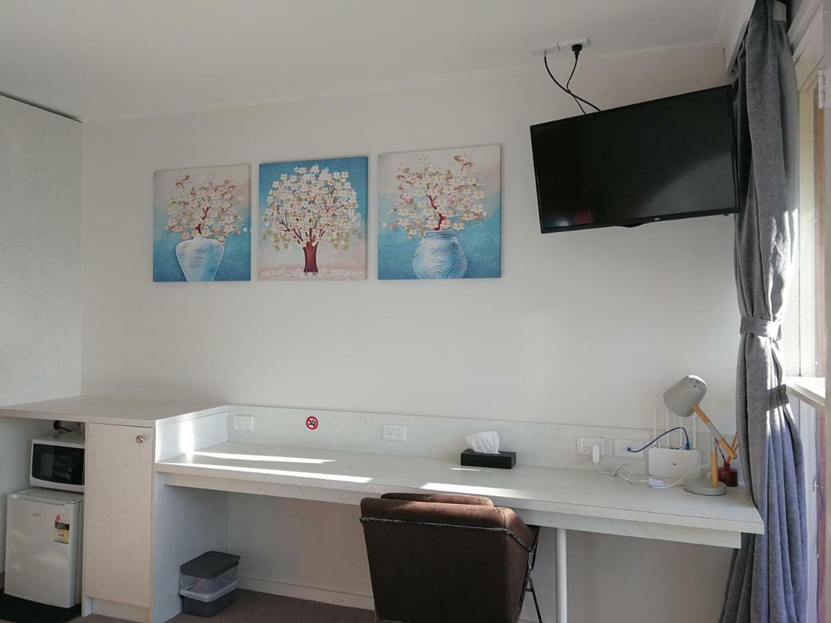 The Wurruk Motel Сейл Экстерьер фото